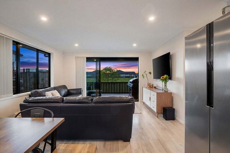 Photo of property in 7 Belt Lane, Papamoa, 3118