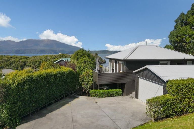 Photo of property in 85 Spencer Road, Lake Tarawera, Rotorua, 3076