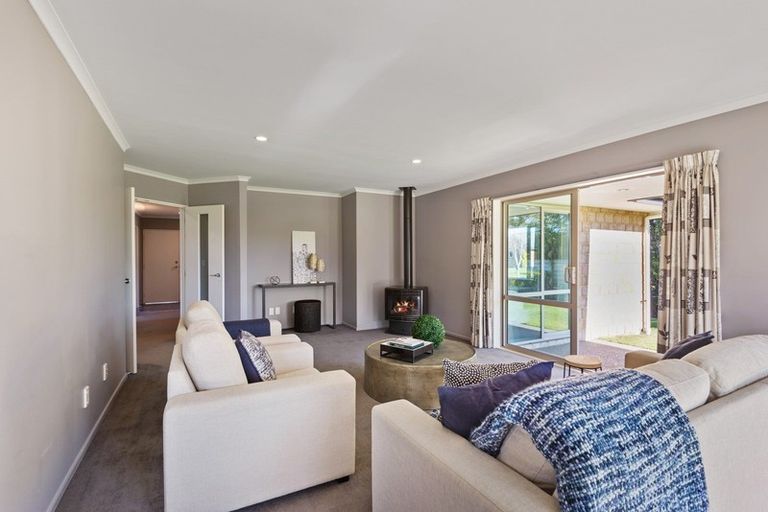 Photo of property in 3 Bancroft Place, Parklands, Christchurch, 8083