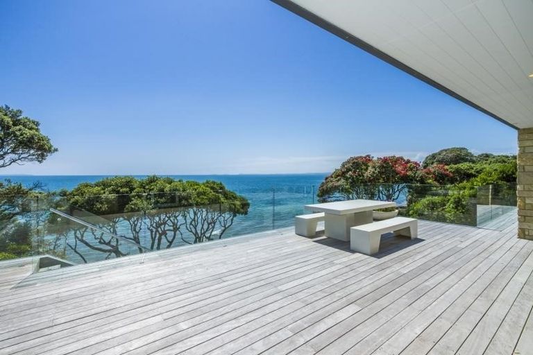 Photo of property in 2/34 Whitby Crescent, Mairangi Bay, Auckland, 0630