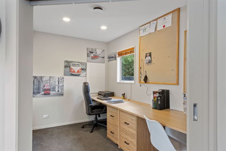 Photo of property in 21 Hemingway Place, Spencerville, Christchurch, 8083
