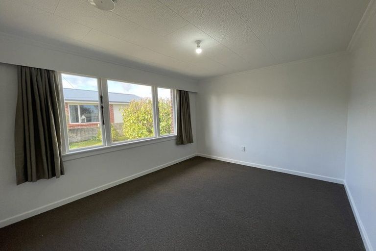 Photo of property in 73 Helmsdale Street, Waverley, Invercargill, 9810