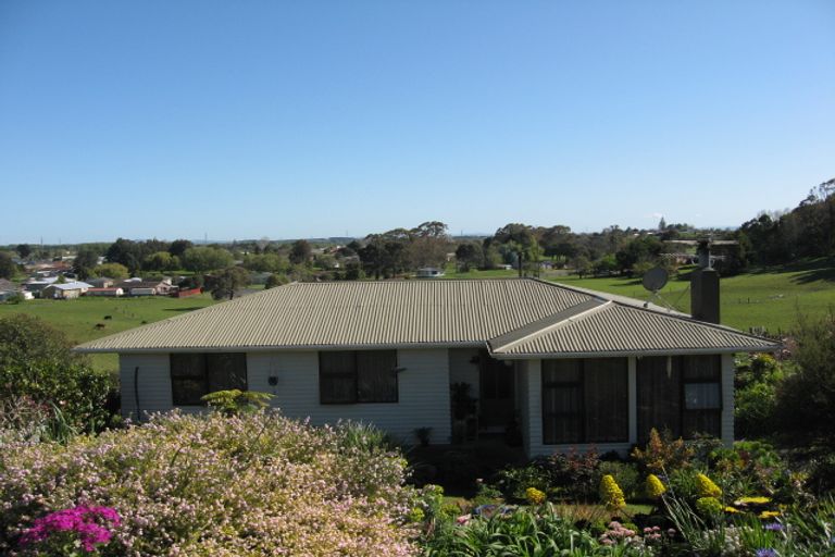 Photo of property in 51 Kimihia Road, Huntly, 3700