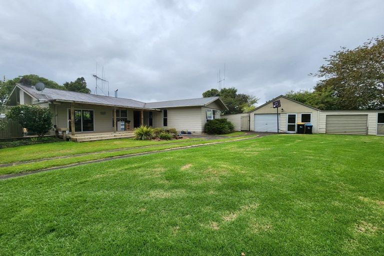 Photo of property in 115 Ross Street, Pirongia, 3802