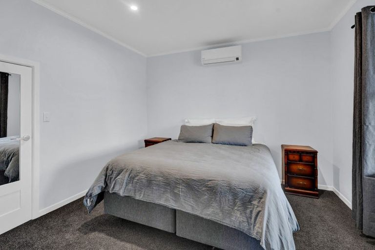 Photo of property in 44 Dorset Avenue, Westown, New Plymouth, 4310