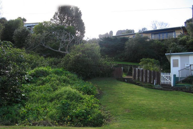 Photo of property in 11 Beach Road, Whangarei Heads, Whangarei, 0174