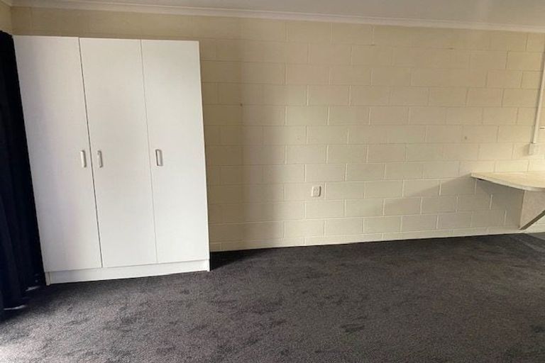 Photo of property in 93 Tremaine Avenue, Westbrook, Palmerston North, 4412