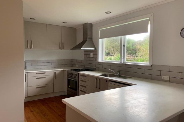 Photo of property in 15 Taotahi Walk, Ruakaka, 0116