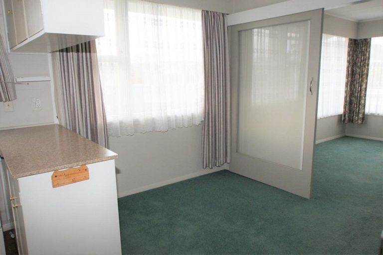 Photo of property in 2/1 Newbourne Crescent, Redwoodtown, Blenheim, 7201