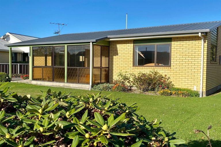 Photo of property in 17 Crossleigh Crescent, Balclutha, 9230