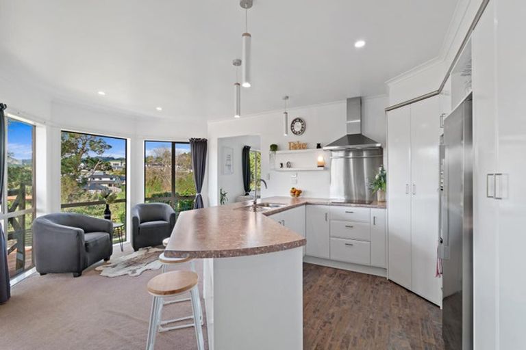 Photo of property in 28 Tuscany Place, Ohauiti, Tauranga, 3112