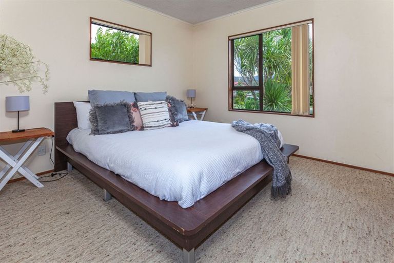 Photo of property in 30 Kauri Place, Tairua, 3508