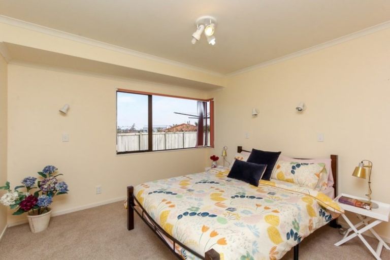 Photo of property in 7 Sandel Rise, Merrilands, New Plymouth, 4312