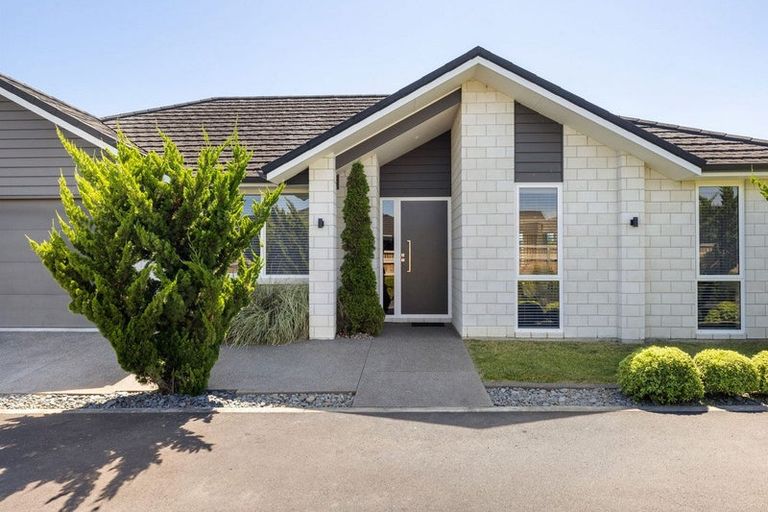 Photo of property in 56 Kingdon Street, Leamington, Cambridge, 3432