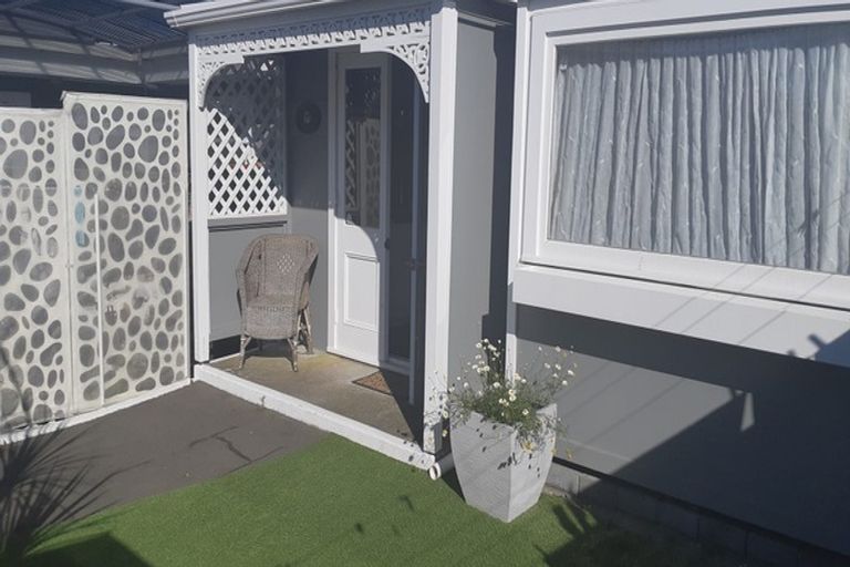Photo of property in 27 William Street, Petone, Lower Hutt, 5012
