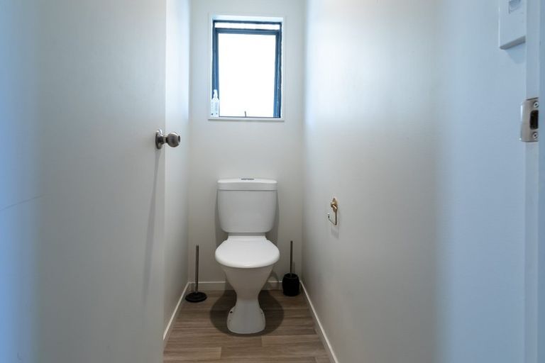 Photo of property in 1/3 Matama Road, Glen Eden, Auckland, 0602