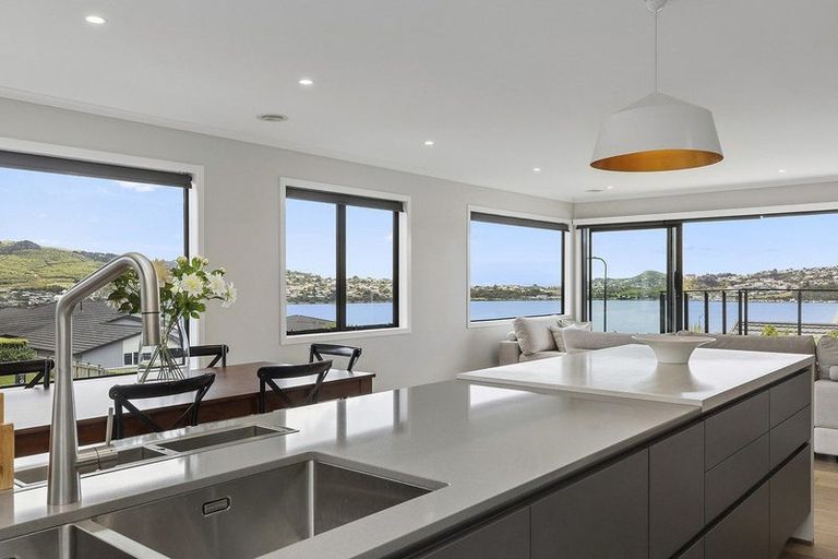 Photo of property in 29 John Burke Drive, Aotea, Porirua, 5024