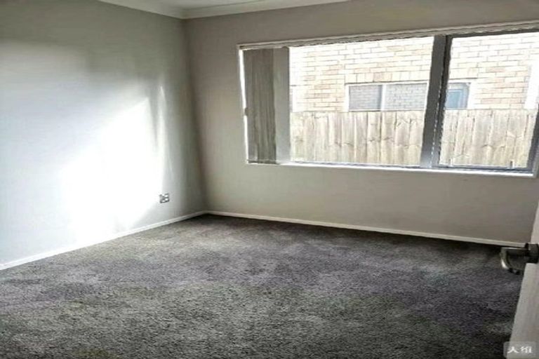 Photo of property in 17 Kira Road, Flat Bush, Auckland, 2016