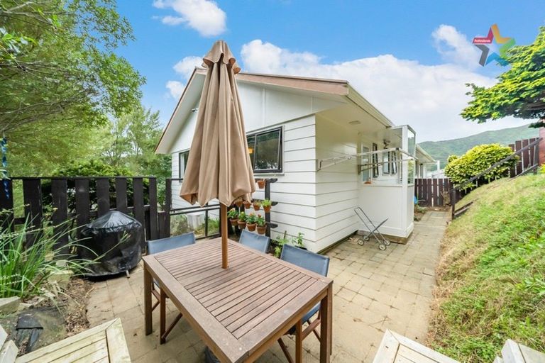 Photo of property in 21b Stockdale Street, Wainuiomata, Lower Hutt, 5014