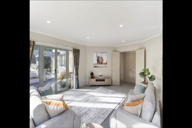 Photo of property in 81 Polo Prince Drive, Totara Park, Manurewa, 2576