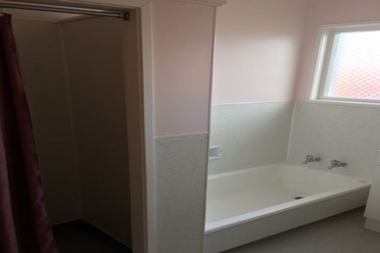 Photo of property in 351 Western Hills Drive, Avenues, Whangarei, 0110