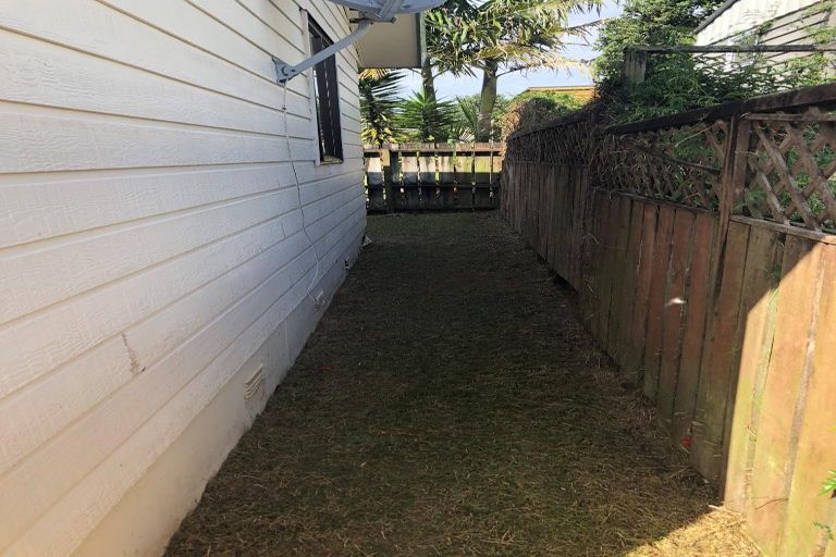 Photo of property in 27a Wellington Street, Pukekohe, 2120