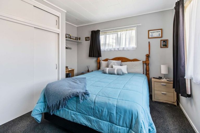 Photo of property in 20 Tawavale Street, Pukehangi, Rotorua, 3015