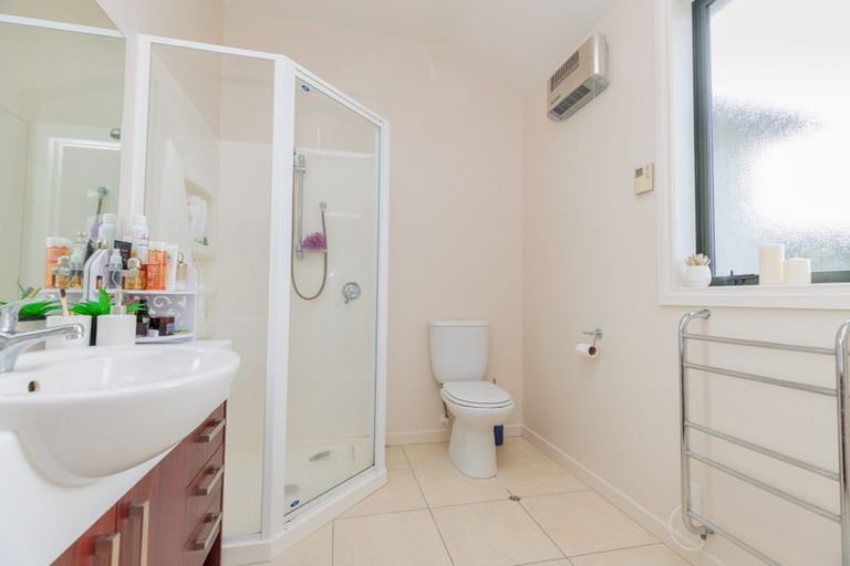 Photo of property in 44 Furlong Crescent, Churton Park, Wellington, 6037