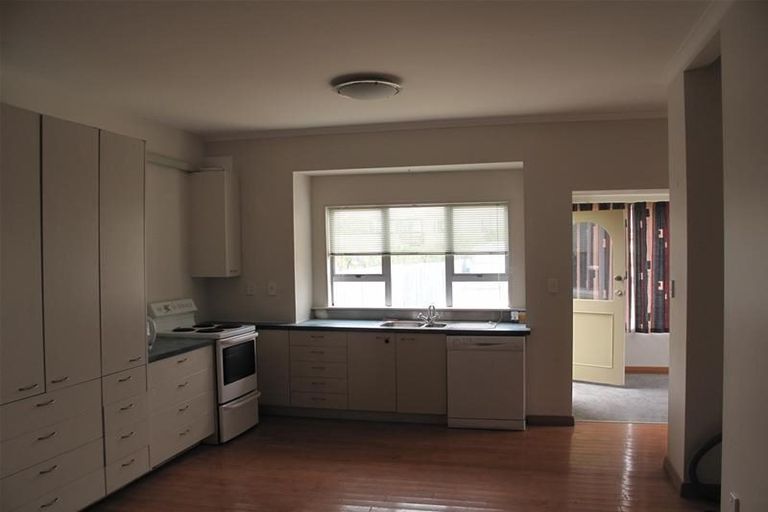 Photo of property in 13 Lonsdale Street, New Brighton, Christchurch, 8083