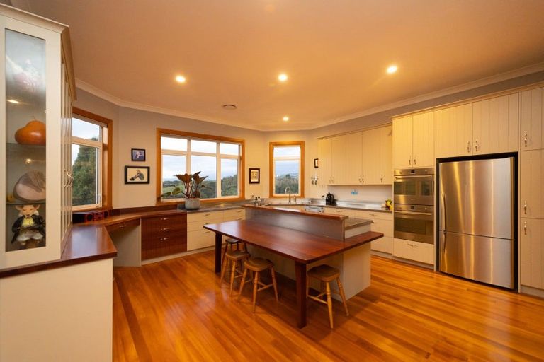 Photo of property in 122 Pahiatua Aokautere Road, Aokautere, Palmerston North, 4471