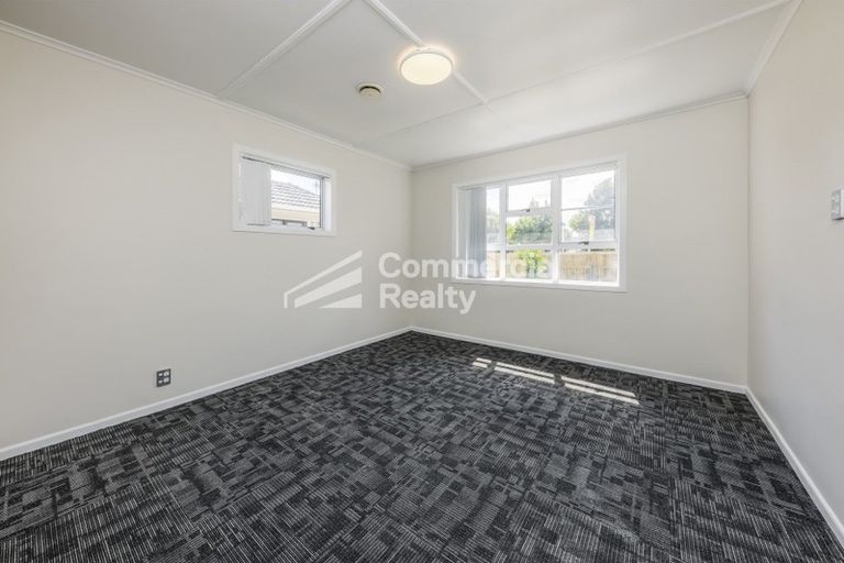 Photo of property in 39 Walters Road, Takanini, 2112