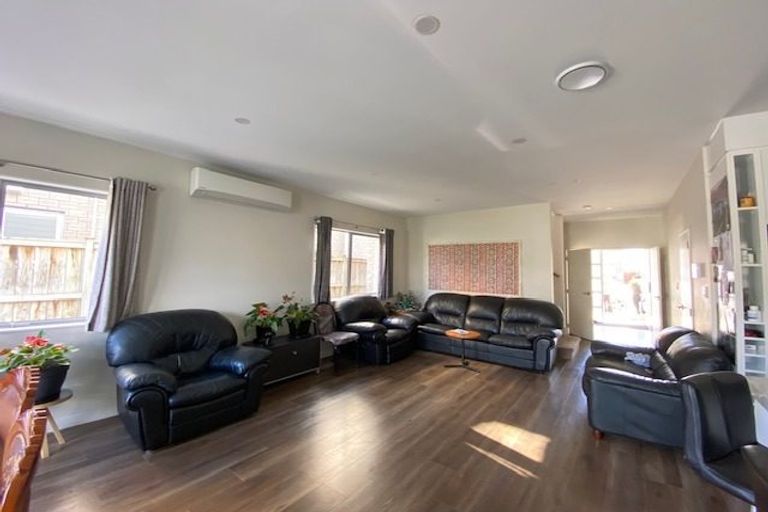 Photo of property in 6 Puoro Street, Flat Bush, Auckland, 2019