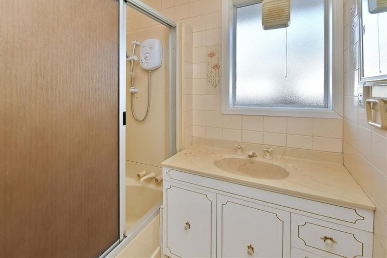 Photo of property in 8 Opal Place, Casebrook, Christchurch, 8051