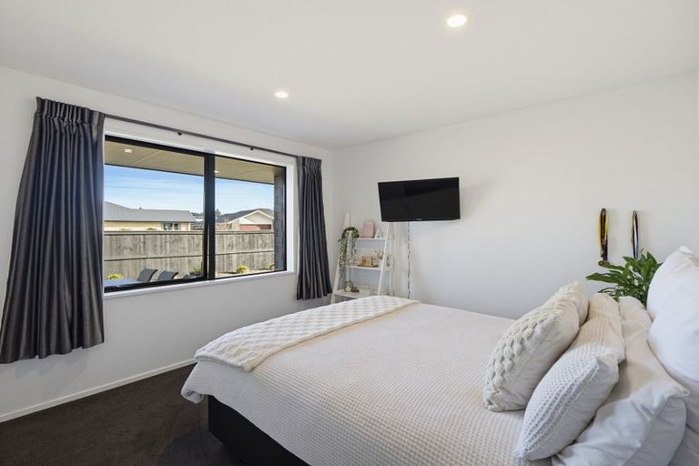 Photo of property in 87 Beachvale Drive, Kaiapoi, 7630