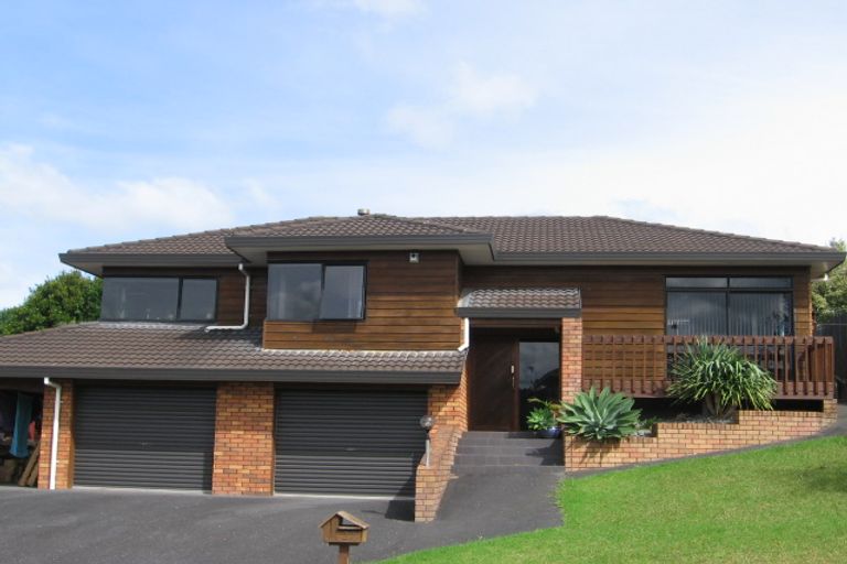 Photo of property in 27 Vintage Drive, Henderson, Auckland, 0612