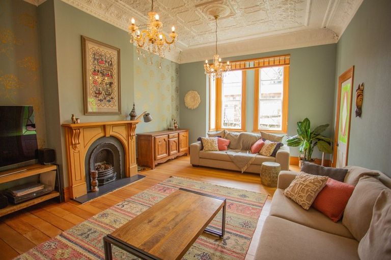 Photo of property in 18 Thornton Road, Cambridge, 3434