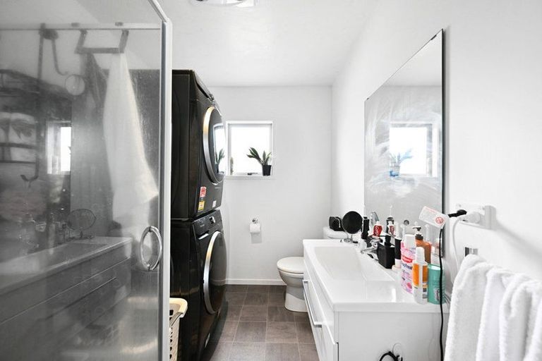 Photo of property in 103 Knighton Road, Hillcrest, Hamilton, 3216