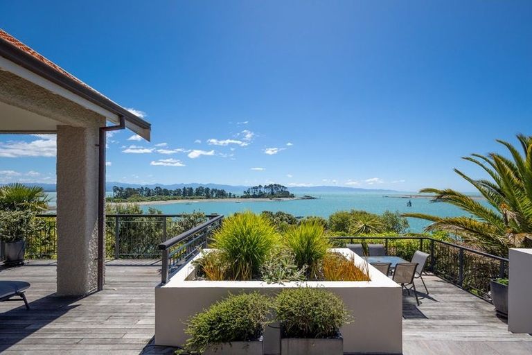 Photo of property in 395 Wakefield Quay, Stepneyville, Nelson, 7010