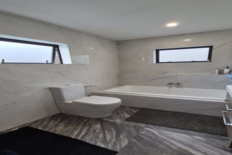 Photo of property in 1 Rimu Street, Tawa, Wellington, 5028