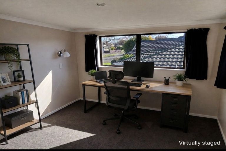 Photo of property in 17 Mcarthur Street, Terrace End, Palmerston North, 4410