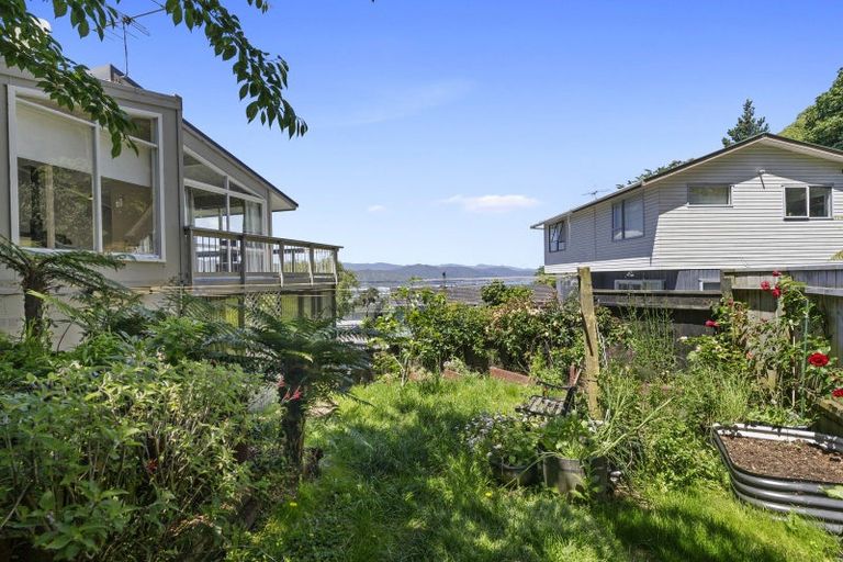 Photo of property in 89 Mulberry Street, Normandale, Lower Hutt, 5010