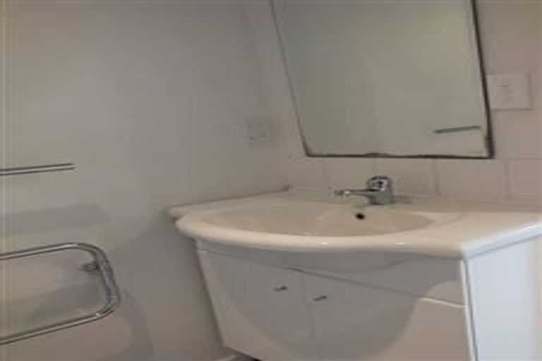 Photo of property in 1/65 Brockworth Place, Riccarton, Christchurch, 8011