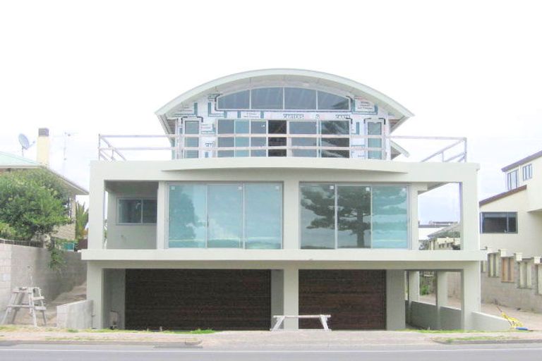 Photo of property in 198 Marine Parade, 3116