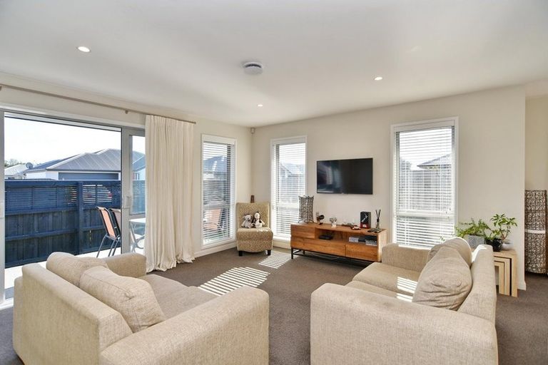 Photo of property in 7 Mclendon Green, Belfast, Christchurch, 8051