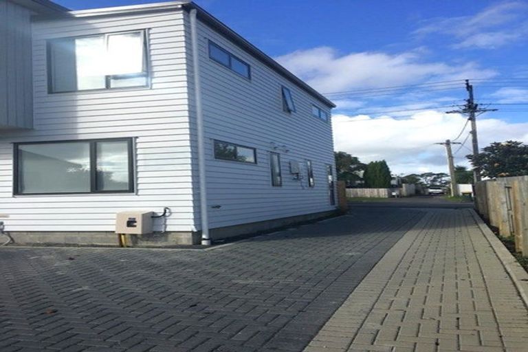 Photo of property in 69b Astley Avenue, New Lynn, Auckland, 0600