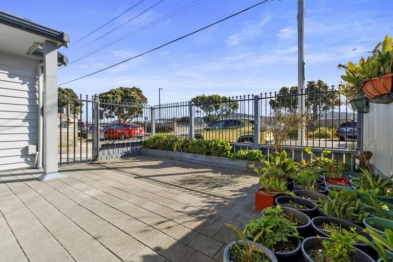 Photo of property in 12 Kauri Street, Miramar, Wellington, 6022