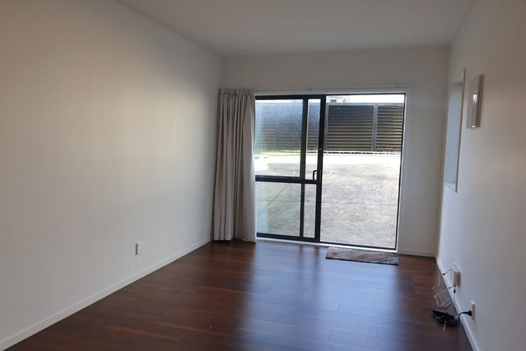 Photo of property in 1 Cumulus Way, Ranui, Auckland, 0612