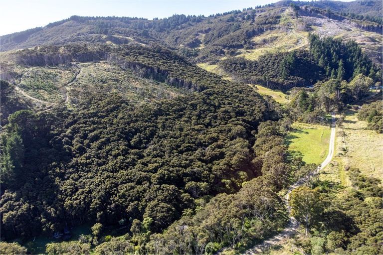 Photo of property in 1469 Pack Spur Road, Mataikona, Masterton, 5889