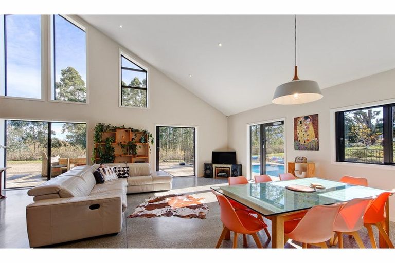 Photo of property in 25 Russells Road, Oxford, 7495