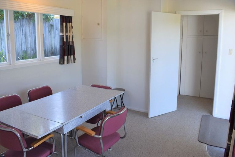 Photo of property in 17 Drake Street, Waikawa Beach, Manakau, 5573